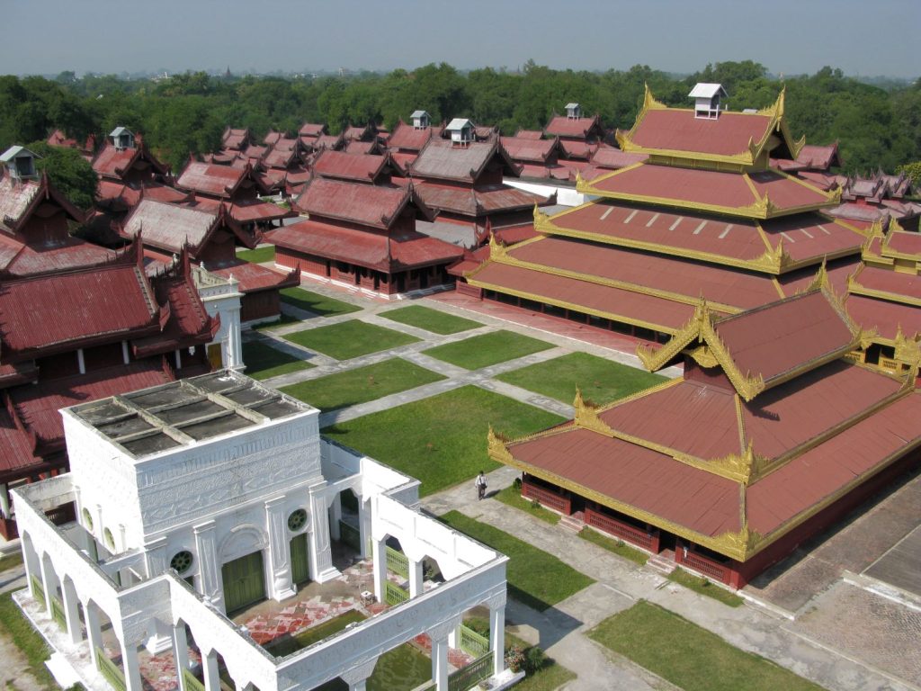 Mandalay Day Tour: Unveiling the Majesty of the Last Royal Capital