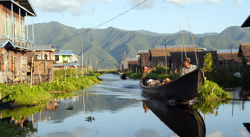 Sagar Village Inle Lake Day Tour: A Journey through Tranquil Waters and Cultural Riches