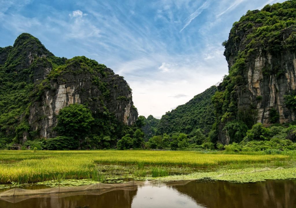 Ninh Binh – Trang An Private Day Tour: A Journey into Natural Beauty