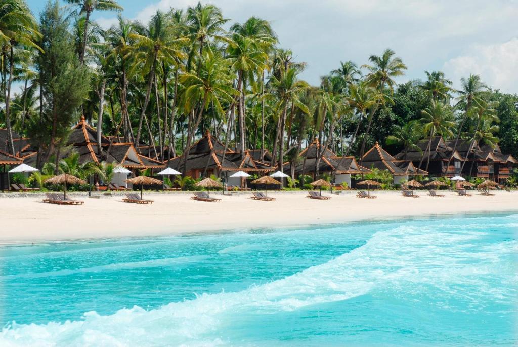 Relájate en la Arena Blanca de Ngapali Beach: El Paraíso Costero de Myanmar