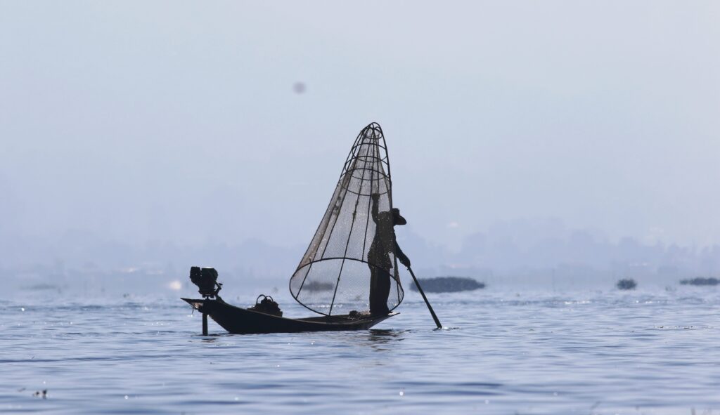 ¿Por qué el Lago Inle? Descubre el Encanto Fascinante de la Joya Oculta de Myanmar