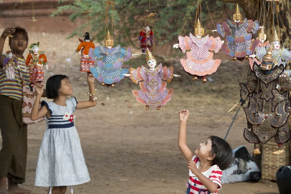 Consejos Prácticos para Explorar Bagan