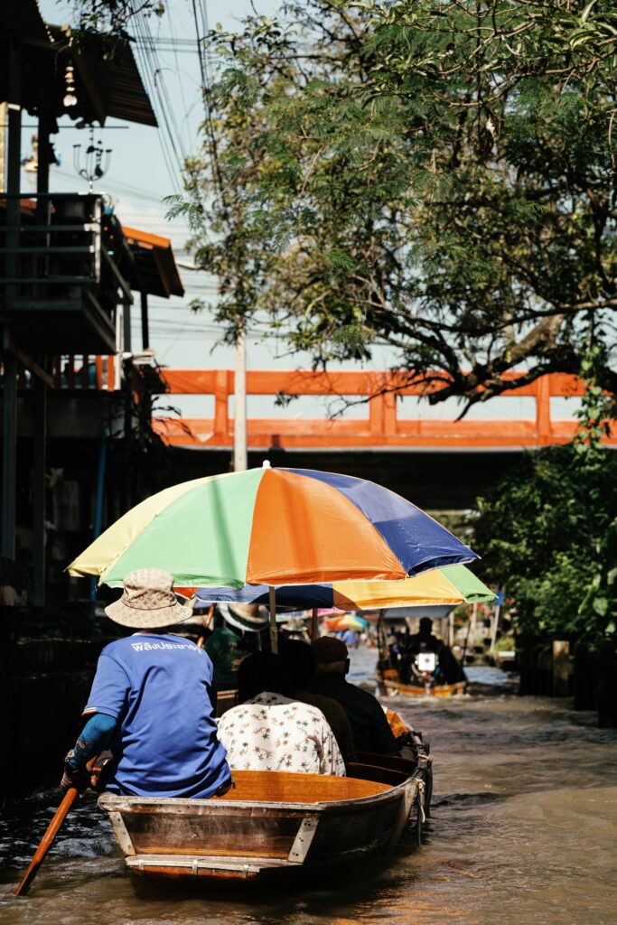 Discover Thailand’s Charm: Bangkok to Damnoensaduak Floating Market Half-Day Tour